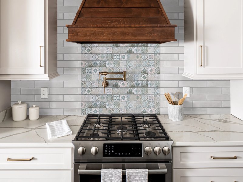 tile kitchen backsplash - Flooring Store in Oakville